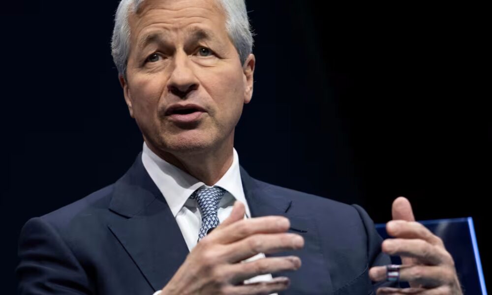 JPMorgan Chase Cuts Ties With Proxy Advisors, Launches AI Voting Tool