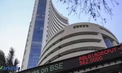 D-Street sees worst week since September 2025 amid tariff fears, FPI selling