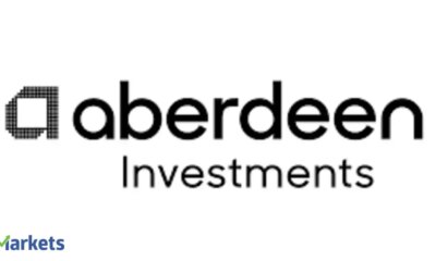 Asset manager Aberdeen trims Venezuela bonds after stunning rally