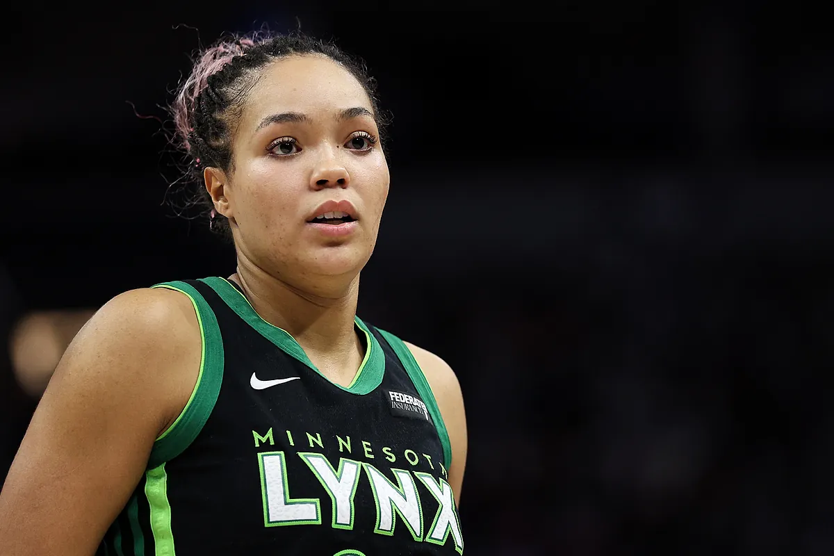 Calls grow to fire Nneka Ogwumike and remove Napheesa Collier and Breanna Stewart from WNBPA negotiations