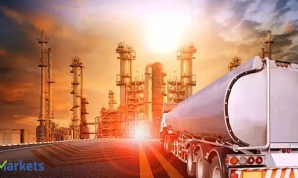 Oil marketers may gain, producers may drain in Q3