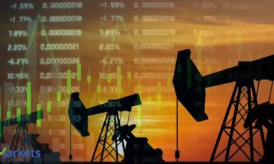 Oil prices gain on Iran supply disruption concerns