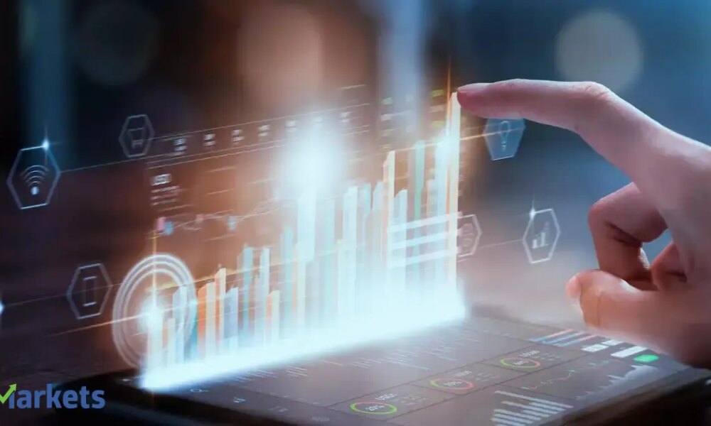 Punjab & Sind, IOB plan Rs 7,000 crore share sale