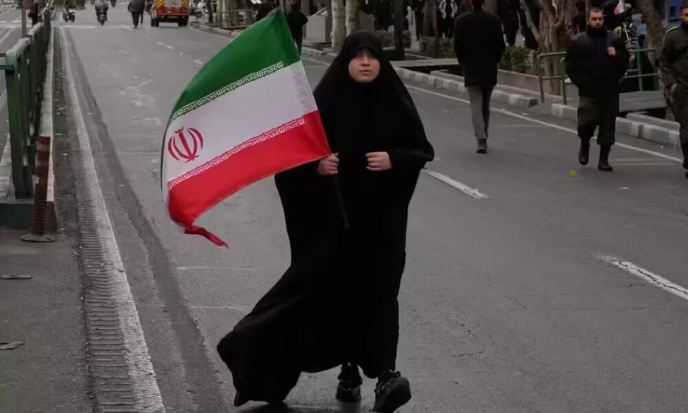 US sanctions Iranian officials over protest crackdown