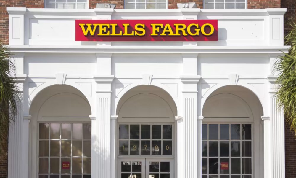 Wells Fargo Recruits $1.3 Billion Commonwealth Team