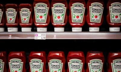 Kraft Heinz Shares Tumble After Flagging Berkshire’s Potential Share Sale