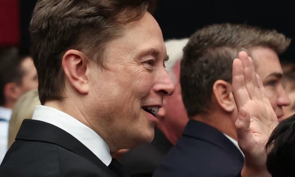 Tesla Stock In Focus as Musk and Ryanair Chief Trade Insults. Should Investors Worry?