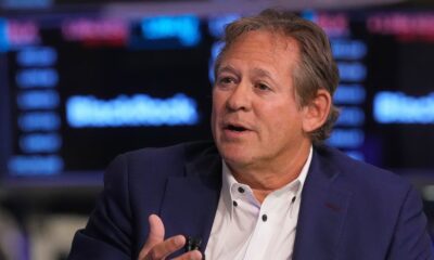 Hannah Erin Lang hedcut