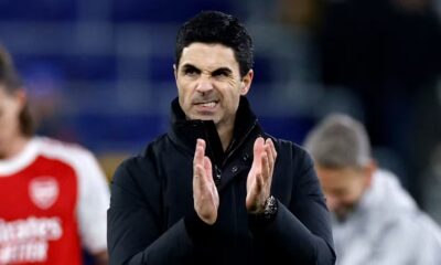 Arsenal manager Mikel Arteta celebrates after the match