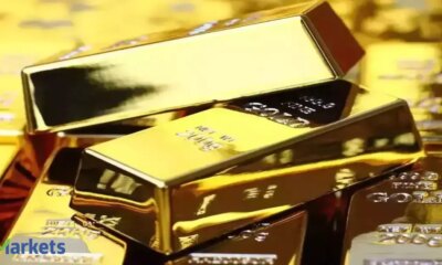 Gold's blistering rally continues past $5,200 as dollar plunges to 4-year low