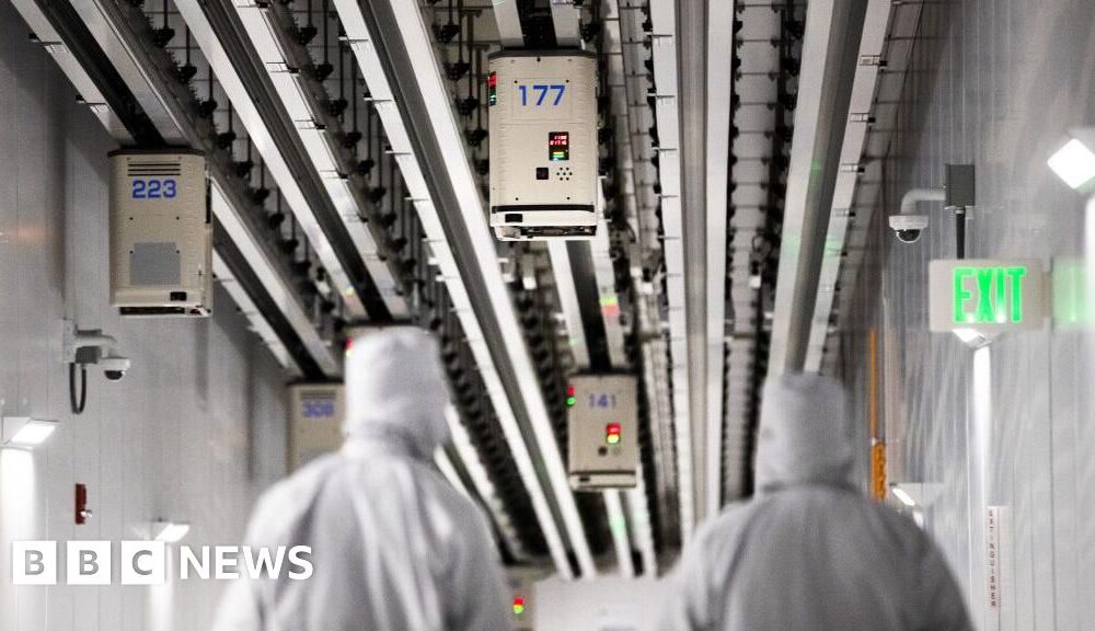 US to cut tariffs on Taiwanese goods after investment pledge