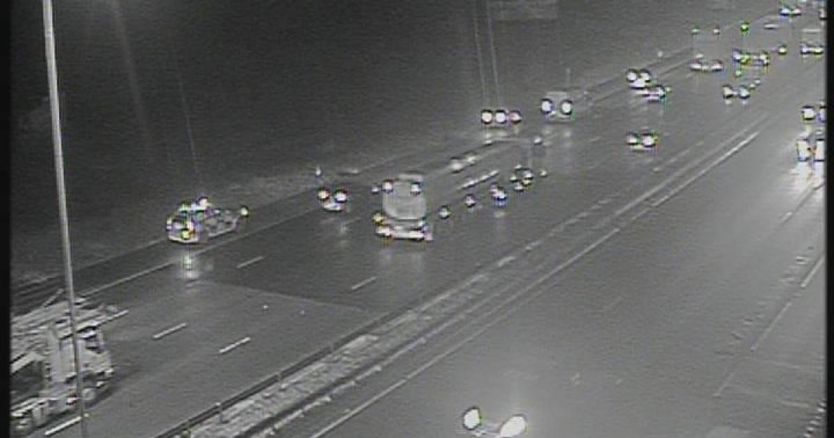 M60 traffic stopped due to two crashes - live