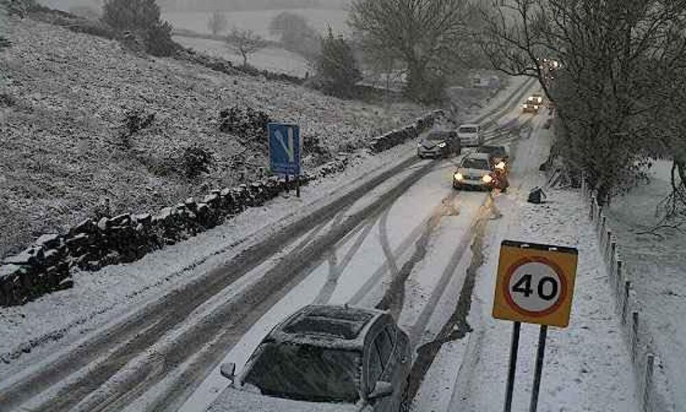 Several vehicles stuck north of Pickering due to snow