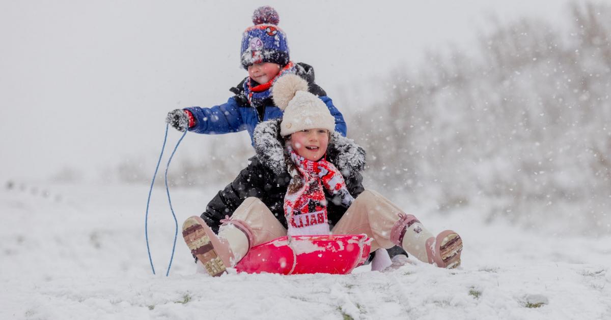 LIVE: North East braced for more snow as yellow weather warning in place