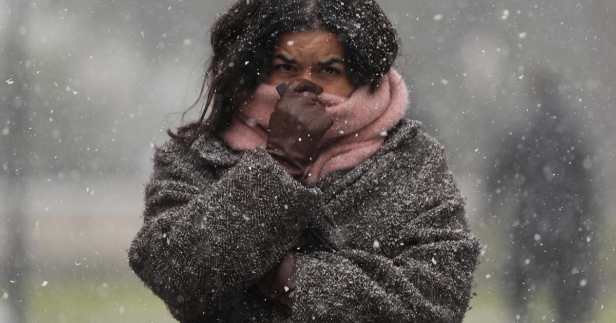 DWP benefits and grants to help beat the cold weather this winter