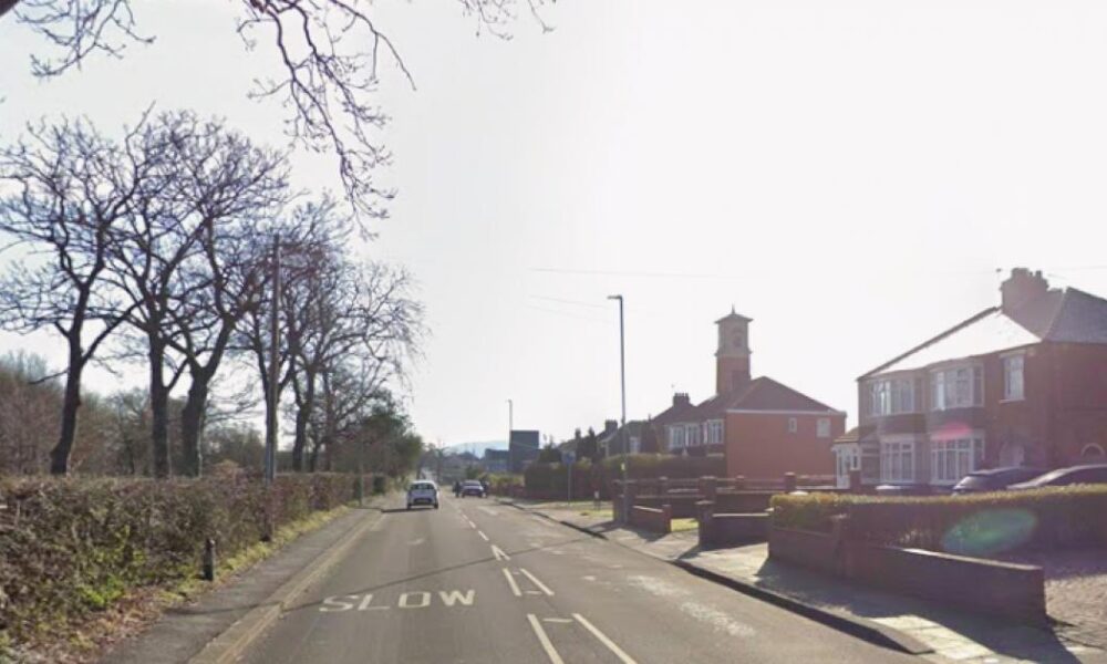 Child injured and man arrested after Park Road South crash