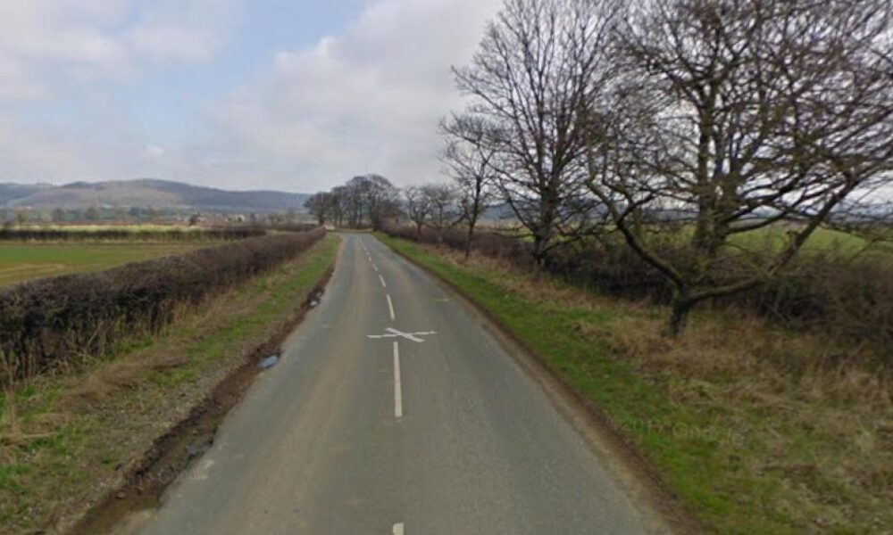 Driver trapped in crash near Coxwold in North Yorkshire