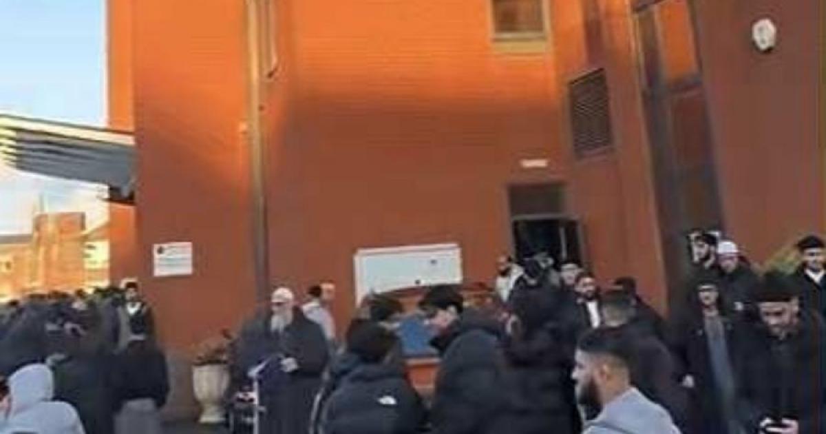 Hundreds pay respect to men killed in Wigan Road crash