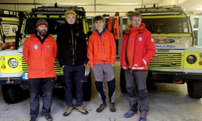 Teenagers praised after guiding people off Striding Edge