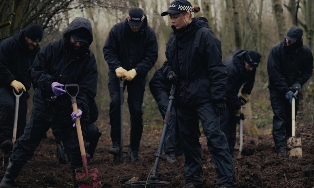 Guns and ammunition found in Grangetown woodland search