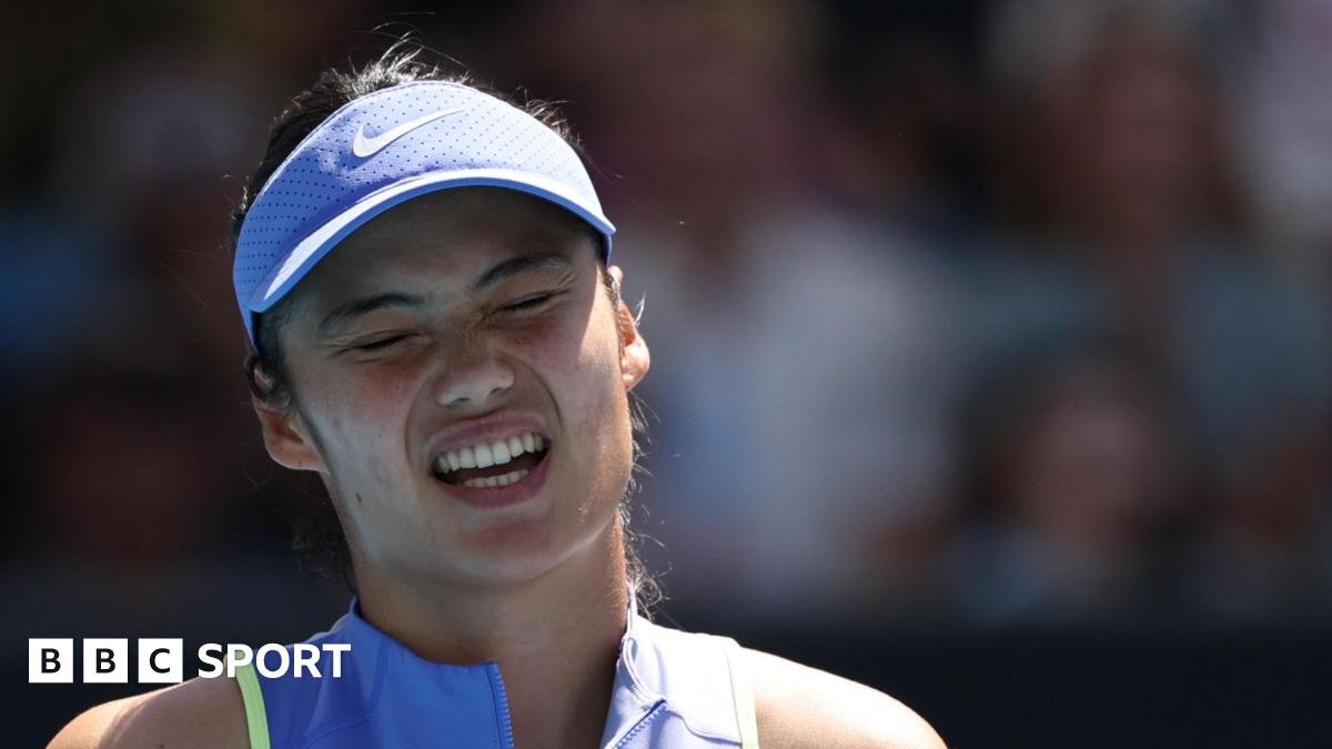 Emma Raducanu reacts to missing a point