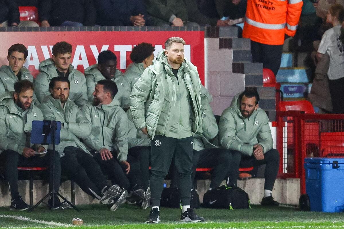 'A crazy 24 hours!' Interim Chelsea boss Calum McFarlane reacts to Maresca departure amid growing Rosenior speculation