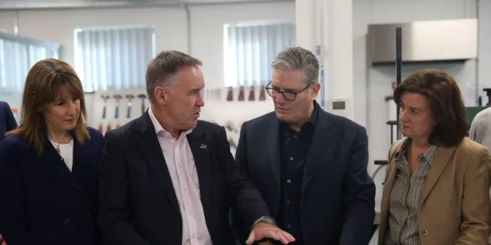 Welsh Labour MPs Hesitate About Regime Change Despite Risk of Senedd Wipeout