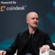 Coinbase pulls support from crypto market structure bill