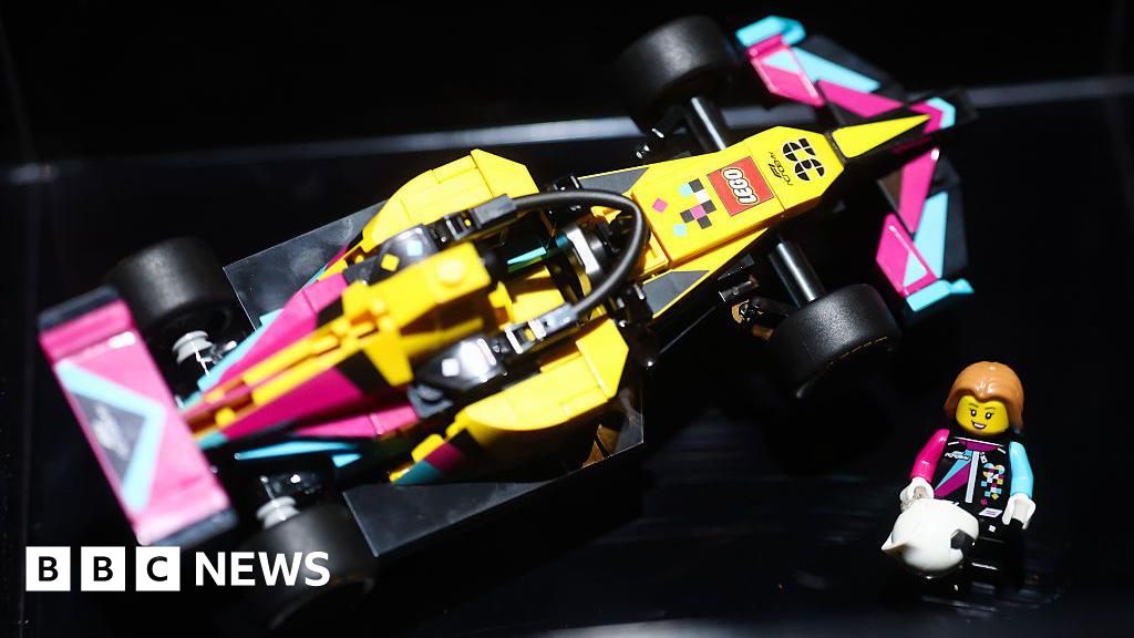 Toy sellers' keep close watch on under 16s social media ban