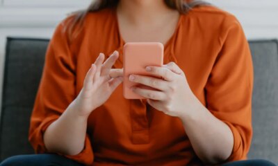 What Is ‘Vaguebooking’? | HuffPost UK Life