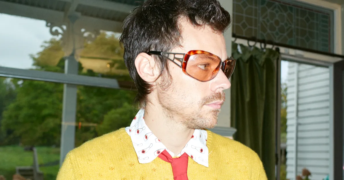 Harry Styles Announces New Album Kiss All The Time. Disco, Occasionally