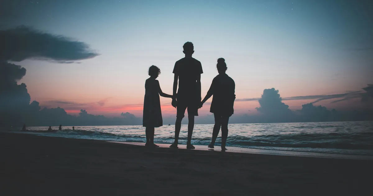 'What I Wish Estranged Parents Knew About Going No-Contact'