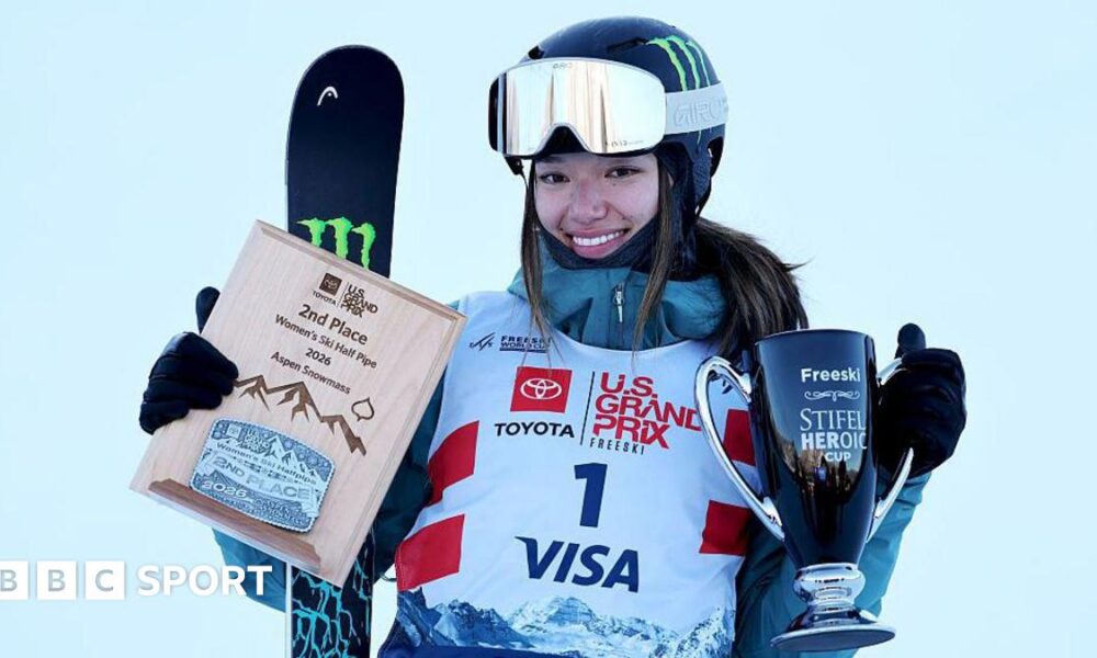 Zoe Atkin poses for a photo after finishing in second place in the Aspen Freeski Halfpipe Finals