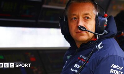 Manchester United head coach Ruben Amorim in a dark winter coat on the touchline before the 1-1 draw with Leeds
