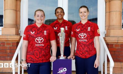 Sophie Ecclestone, Sophia Dunkley and Lauren Bell pose with T20 World Cup trophy at launch event
