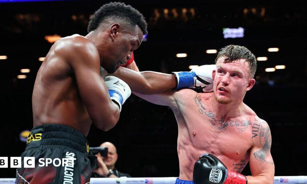 Dalton Smith lands a right against Subriel Matias in New York