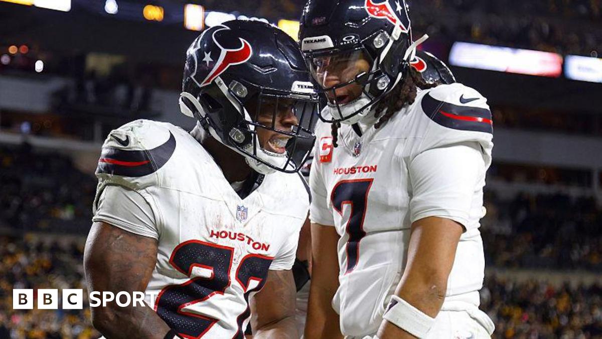 Woody Marks and CJ Stroud celebrate after a touchdown for the Houston Texans against the Pittsburgh Steelers