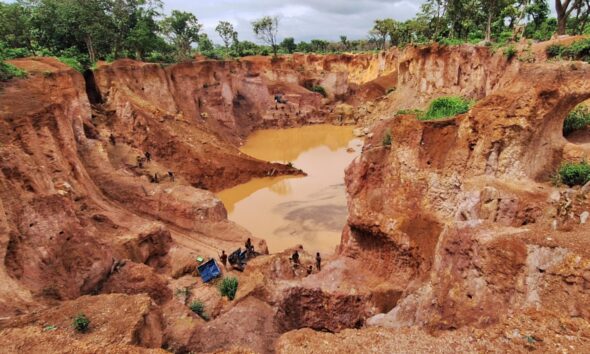 Aurum appoints Simpson as chair