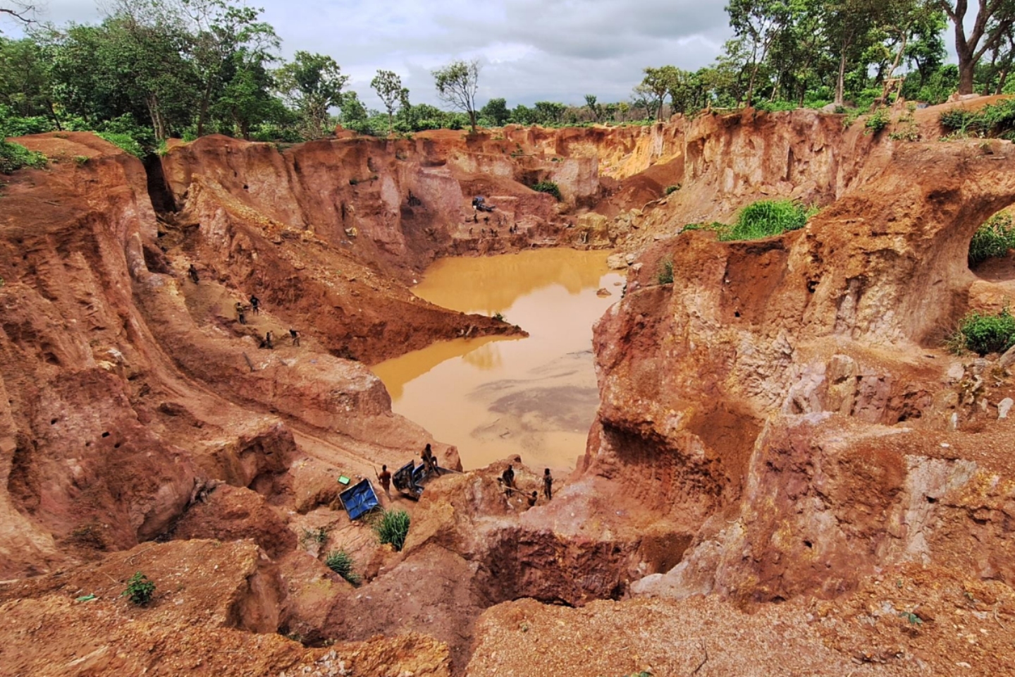 Aurum appoints Simpson as chair