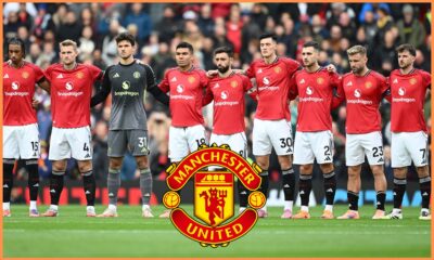 Manchester United players lining up before the Sunderland game