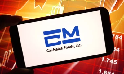 Cal-Maine Foods loses momentum as egg prices weaken
