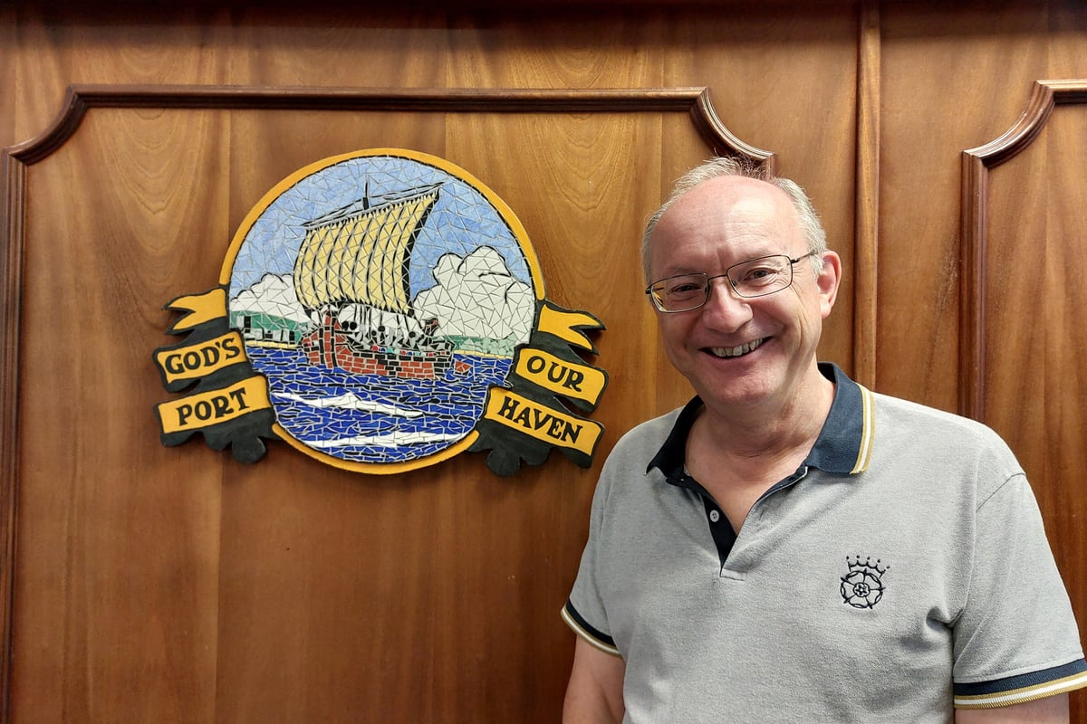 Gosport heading for dramatic political showdown as rivals accuse Lib Dems of 'trying to cling to power'