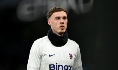 Cole Palmer of Chelsea warming up