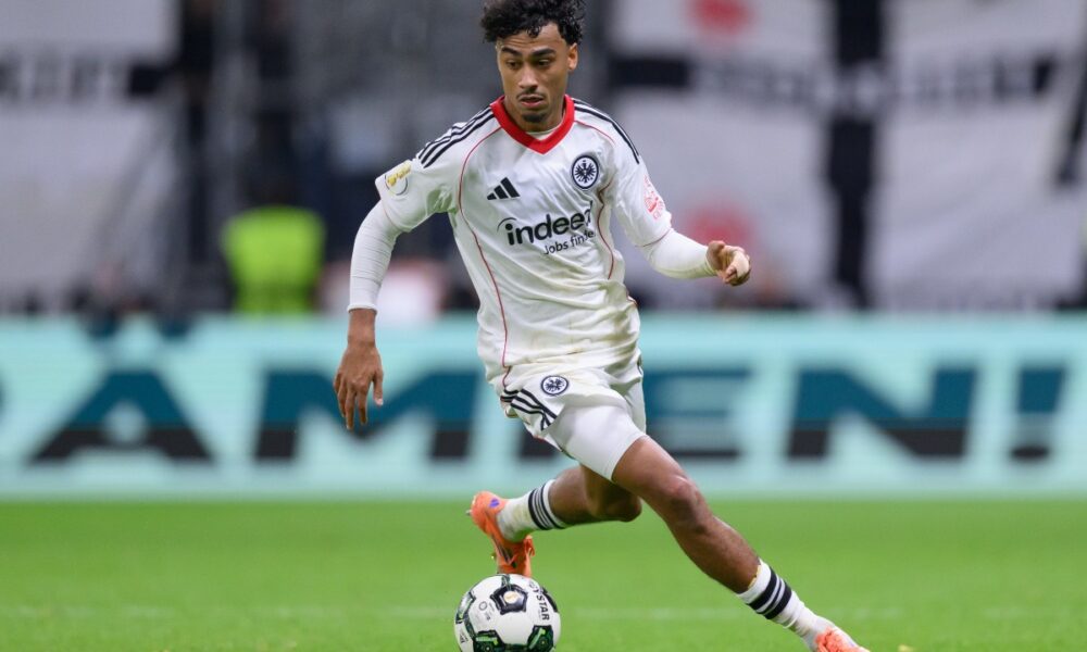 Eintracht Frankfurt left-back Nathaniel Brown in action