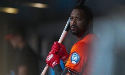 Blue Jays Re-Sign Eloy Jimenez To Minor League Deal