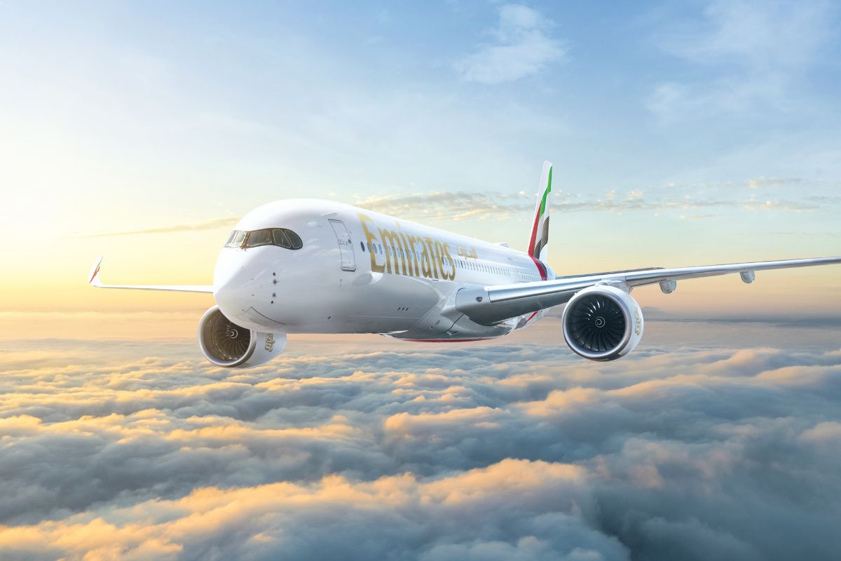Emirates A350