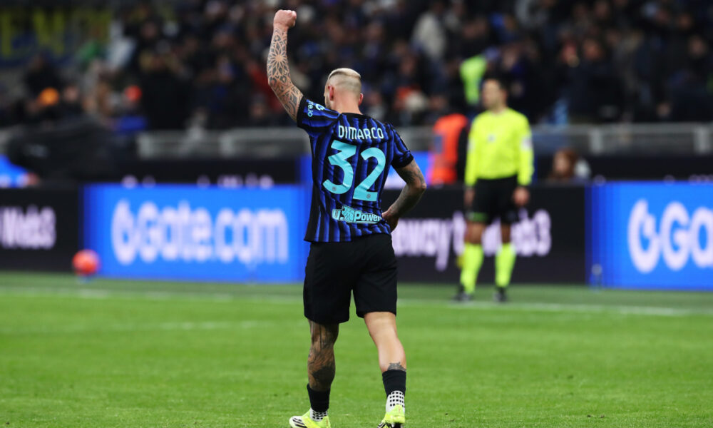 MILAN, ITALY - JANUARY 11: Federico Dimarco of FC Internazionale Milano celebrates scoring his team