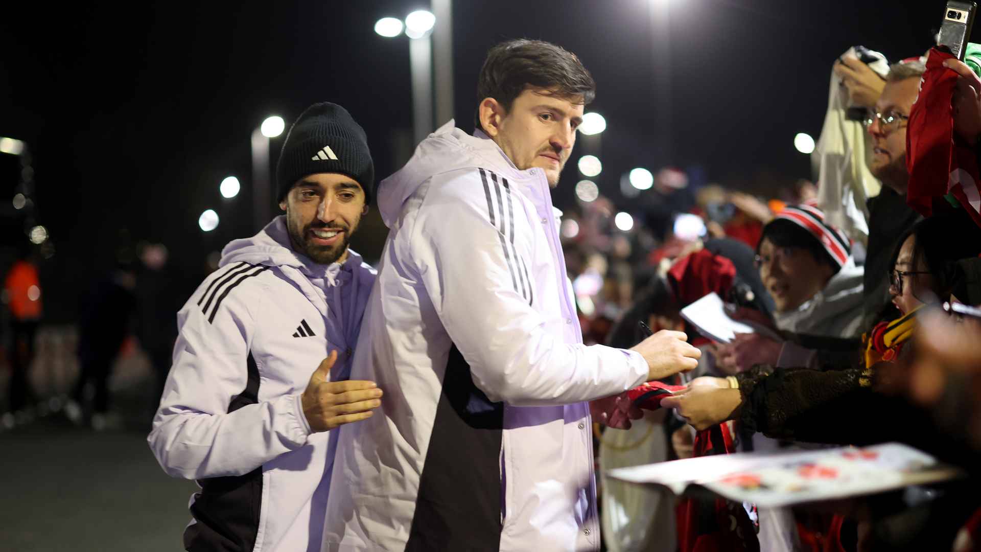 Positive news as Reds squad arrives at Burnley