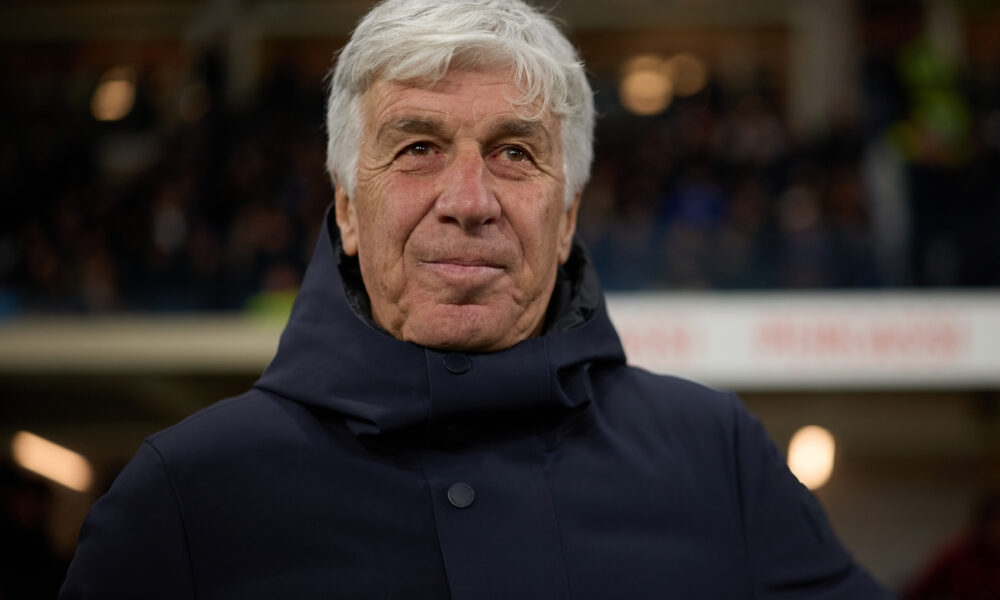 BERGAMO, ITALY - JANUARY 03: Gian Piero Gasperini, Head Coach of AS Roma looks on during the Serie A match between Atalanta BC and AS Roma at New Balance Arena on January 03, 2026 in Bergamo, Italy. (Photo by Emmanuele Ciancaglini/Getty Images)