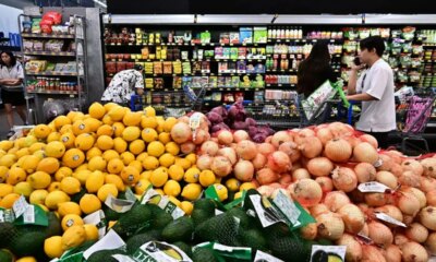 Consumer confidence drops to lowest level since 2014 in January survey